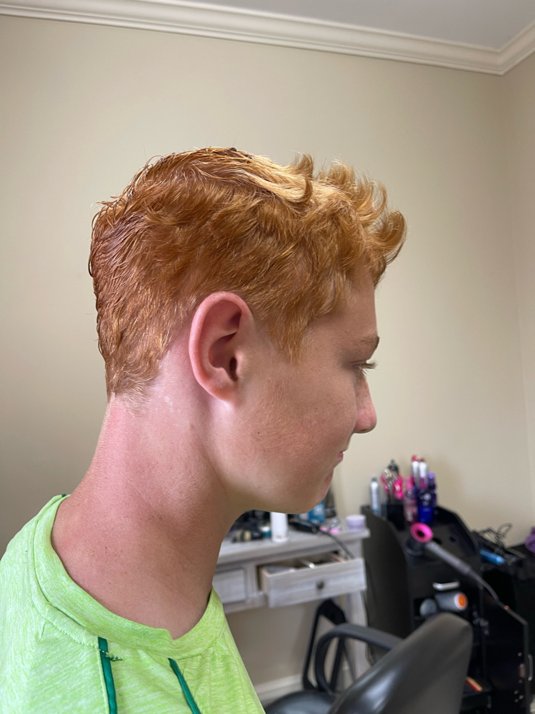 Men's haircut example at Precise Color N Cut in Alpharetta, Georgia